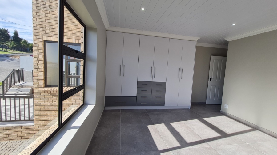 3 Bedroom Property for Sale in Dana Bay Western Cape